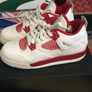 Jordan retro 4